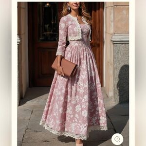 Chic Lace-Trimmed Floral Dress set in Pink.